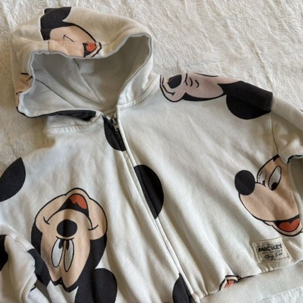 Zara Mickey Mouse Zip Up Sweater Size 2-3 Years